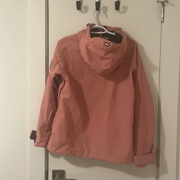 COPY - MONTEC Ski jacket. Great condition, bough last season - Picture 2 of 2